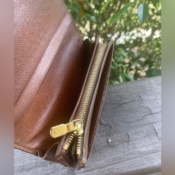 Louis Vuitton Monogram Tresor Vintage Wallet - Picture 5 of 16